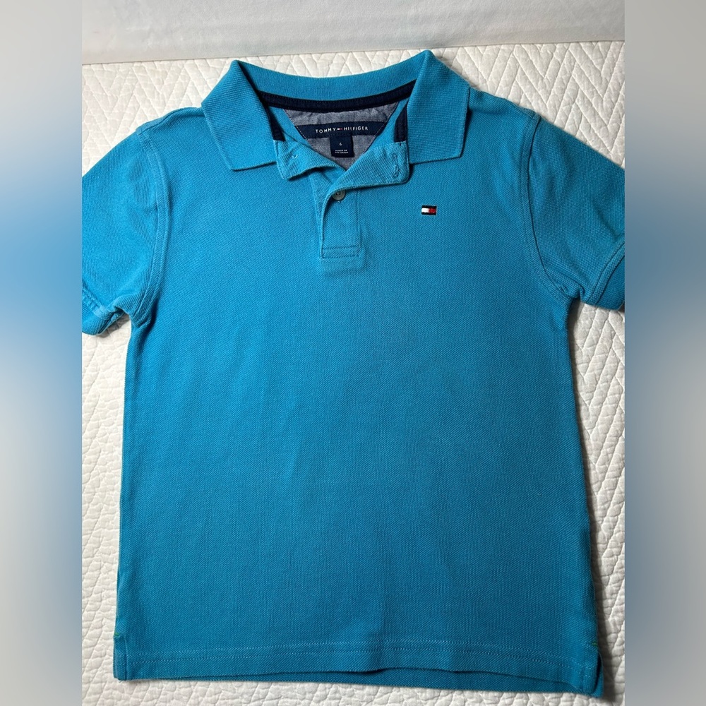 Tommy Hilfiger kids size 6 polo short sleeve shirt, blue color‎